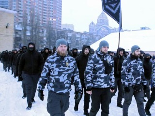 Украинские "нацдружинники". Фото: picture-alliance/ZUMAPRESS/Tarasov
