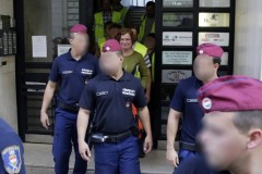 В венгерские НПО Ökotárs и DemNet нагрянула полиция